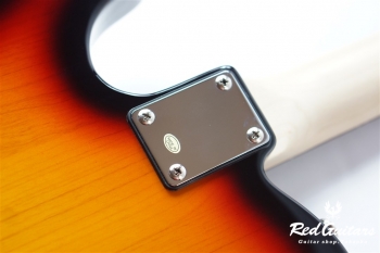 BTE-2R - 3 Tone Sunburst